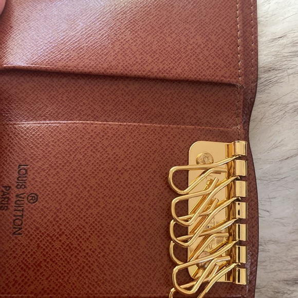 ✔️LOUIS VUITTON Vintage Monogram Key Holder - Picture 6 of 13